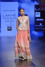 Model walks for Anita Dongre Show at LIFW 2016 Day 3 on 1st April 2016 (340)_56ffb59a3bd66.JPG