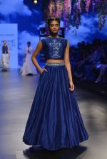Model walks for Anita Dongre Show at LIFW 2016 Day 3 on 1st April 2016 (438)_56ffb60f0ac35.JPG