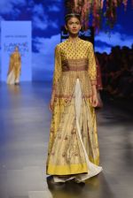 Model walks for Anita Dongre Show at LIFW 2016 Day 3 on 1st April 2016 (570)_56ffb710c9c87.JPG