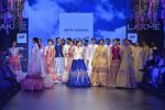 Sonakshi Sinha walks for Anita Dongre Show at LIFW 2016 Day 3 on 1st April 2016 (918)_56ffb566d7498.JPG