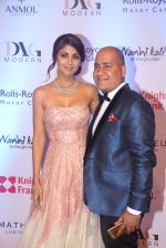 Shilpa Shetty at Knight Frank Event association with Anmol Jewellers in Mumbai on 2nd April 2016 (90)_5700c43f6cad8.JPG