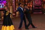 King Khan has several laughter-induced _Fan_ moments on Comedy Nights  Bachao (6)_57025a9bee57a.JPG