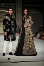 Model at the grand finale for Rohit Bal Show at Lakme Fashion Week on 3rd April 2016 (342)_57024ba0bb632.JPG