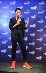 Jacqueline Fernandez at PUMA delhi event on 7th April 2016 (12)_5708e0441ad80.jpg