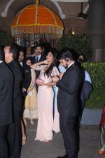 Shilpa Shetty at the Royal dinner by Prince William & Kate Middleton on 10th April 2016 (49)_570ba8e312258.JPG