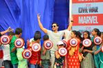 Varun Dhawan at Marvel_s Captain America promotions on 21st April 2016 (40)_571a074633674.JPG