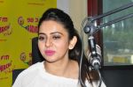 Rakul Preet Singh at Radio Mirchi 10th Anniversary Celebrations on 22nd April 2016 (32)_571ad69517687.jpg