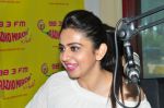 Rakul Preet Singh at Radio Mirchi 10th Anniversary Celebrations on 22nd April 2016 (35)_571ad6abf303b.jpg