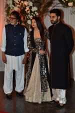 Aishwarya Rai Bachchan, Abhishek Bachchan, Amitabh Bachchan at Bipasha Basu and Karan Singh Grover_s Wedding Reception on 30th April 2016 (273)_572820ddc299e.JPG