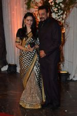 Sanjay Dutt, Manyata Dutt at Bipasha Basu and Karan Singh Grover_s Wedding Reception on 30th April 2016 (139)_57282f8b906a8.JPG