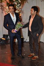 at Bipasha Basu and Karan Singh Grover_s Wedding Reception on 30th April 2016 (119)_5728224755c05.JPG