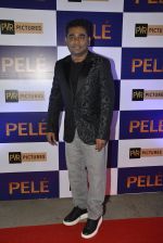 A R Rahman at Pele screening in Mumbai on 9th May 2016 (39)_57320ffddcef0.JPG