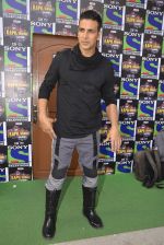 Akshay Kumar at Housefull 3 on the sets of The Kapil Sharma show on 9th May 2016 (113)_57320ea4f27c7.JPG