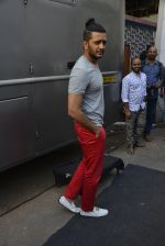 Riteish Deshmukh at Housefull 3 on the sets of The Kapil Sharma show on 9th May 2016 (101)_57320f3abab97.JPG
