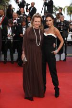 at Cannes 2016 on 18th May 2016 (16)_573d76b094664.jpg