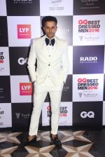 at GQ Best Dressed Men 2016 in Mumbai on 2nd June 2016 (18)_57513129de7e4.JPG