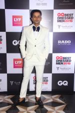 at GQ Best Dressed Men 2016 in Mumbai on 2nd June 2016 (19)_5751312a9ab16.JPG