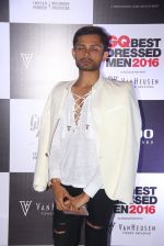 at GQ Best Dressed Men 2016 in Mumbai on 2nd June 2016 (221)_5751319ed53cc.JPG