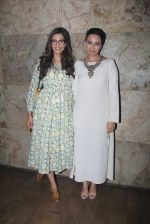 Sonam Kapoor, Swara Bhaskar at Swara Bhaskar_s  Nil Battey Sannata screening on 5th June 2016 (68)_57550c329ee19.JPG