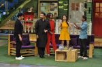 Shilpa Shetty, Raj Kundra, Shamita Shetty on the sets of Kapil Sharma show on 9th June 2016 (21)_575a85ba17edb.JPG