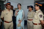 Sonam Kapoor at Neerja Bhanot tribute event at a school on 15th June 2016 (13)_57621933a6a14.JPG