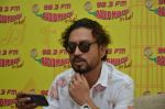 Irrfan Khan at Radio Mirchi in Mumbai on 16th June 2016 (21)_576398b554cbf.JPG