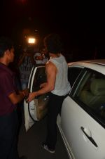 Tiger Shroff and Disha Patani snapped on a dinner date on 17th June 2016 (18)_57652e817b980.JPG