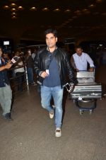 Arbaaz Khan snapped at airport in Mumbai on 22nd June 2016 (93)_576b893300ac2.JPG