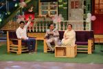 Govinda, Sunita Ahuja on the sets of The Kapil Sharma show on 22nd June 2016. (8)_576ba9b25e8e8.jpg