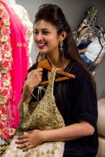 Divyanka Tripathi shopping for wedding at Kalki Fashion_ on June 24, 2016 (7)_576e00b366b85.jpg