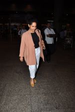 Masaba snapped at airport on 24th June 2016 (6)_576e37a807ad3.JPG