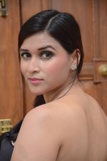 Mannara Chopra Photoshoot (111)_576fc08e00662.jpg