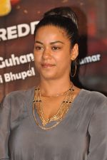 Mumaith Khan Photoshoot(48)_576fc3376a453.jpg