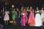 Rakul Preet Singh, Rana Daggubati, Usha Uthup at SIIMA_s South Indian Business Achievers awards in Singapore on 29th June 2016 (86)_5774a315ea658.JPG