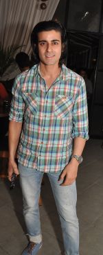 Gautam Rode at the Launch Event of Mirabella Bar & Kitchen in Mumbai on 3rd July 2016_5779f6c9d3802.jpg