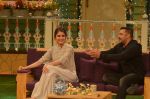 Salman Khan, Anushka Sharma on the sets of The Kapil Sharma Show on 3rd July 2016 (86)_577a048702c90.JPG