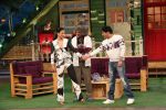 Rajeev Khandelwal and Gauhar Khan on the sets of The Kapil Sharma Show on 8th July 2016 (2)_578105fc79c61.JPG