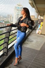 Jacqueline Fernandez at Dishoom promotions in Mumbai on 17t (14)_578c661e34149.jpg