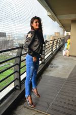 Jacqueline Fernandez at Dishoom promotions in Mumbai on 17t (8)_578c661b2ab8e.jpg