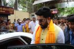 Abhishek Bachchan visits Siddhivinayak Temple, Mumbai on July 20, 2016 (14)_578fb39f3225a.JPG