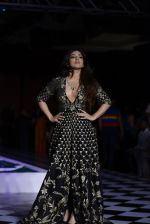 Bhumi Pednekar walk the ramp for Anita Dongre show at the FDCI India Couture Week 2016 on 21st July 2016 (309)_5791a5b5b7f94.JPG
