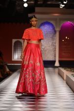Model walk the ramp for Anita Dongre show at the FDCI India Couture Week 2016 on 21st July 2016 (428)_5791a626a17b5.JPG
