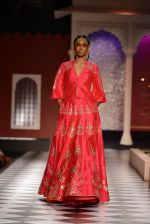 Model walk the ramp for Anita Dongre show at the FDCI India Couture Week 2016 on 21st July 2016 (454)_5791a639155f8.JPG