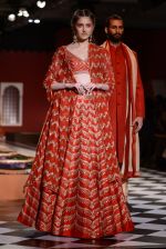 Model walk the ramp for Anita Dongre show at the FDCI India Couture Week 2016 on 21st July 2016 (504)_5791a653823fb.JPG