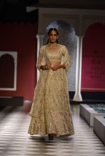 Model walk the ramp for Anita Dongre show at the FDCI India Couture Week 2016 on 21st July 2016 (518)_5791a66229fa3.JPG