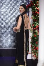 Perina Qureshi at Anita Dongre show at the FDCI India Couture Week 2016 on 21st July 2016 (308)_5791a5e1e3618.JPG