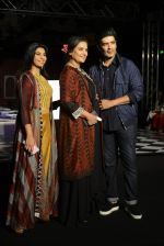 Shabana Azmi, Manish Malhotra walk the ramp for Anita Dongre show at the FDCI India Couture Week 2016 on 21st July 2016 (274)_5791a64fda119.JPG