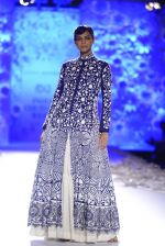Rahul Mishra showcases Monsoon Diaries at the FDCI India Couture Week 2016 in Taj Palace on 22 July 2016 (4)_5792f937569ae.JPG