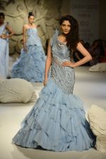 Saiyami Kher during showcase of Gaurav Gupta collection scape song at FDCI India Couture Week 2016 on 23 July 2016 (17)_57943cd7b015d.JPG