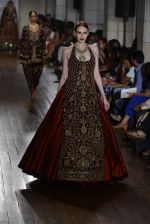 Model walks for Manav Gangwani latest collection Begum-e-Jannat at the FDCI India Couture Week 2016 on 24 July 2016 (149)_57961b7379ca0.JPG